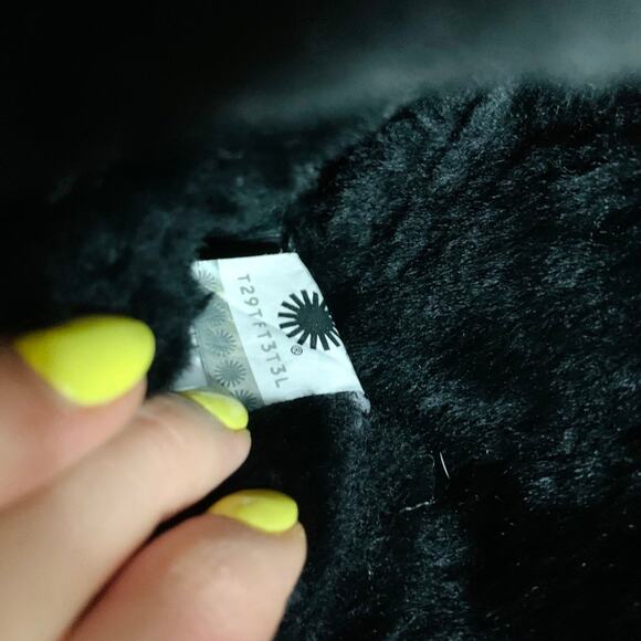 Ugg Jerene Boot Black Size 7.5 Original Dustbag - Picture 10 of 10